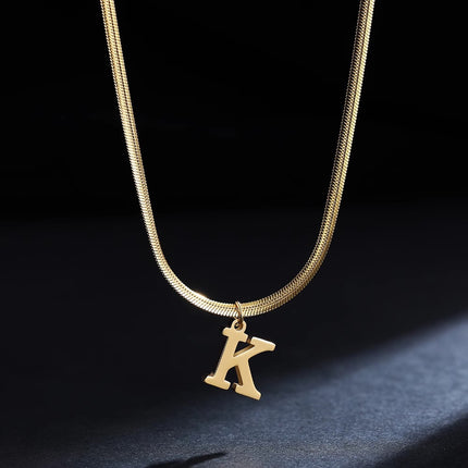 Women’s Elegant Minimalist Initial Necklace, 26-Letter Pendant