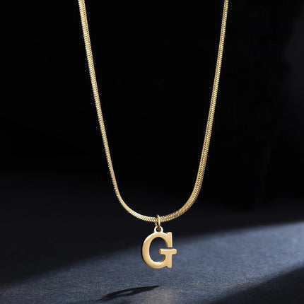 Women’s Elegant Minimalist Initial Necklace, 26-Letter Pendant