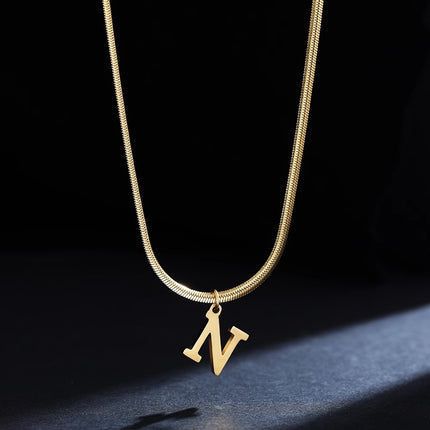 Women’s Elegant Minimalist Initial Necklace, 26-Letter Pendant